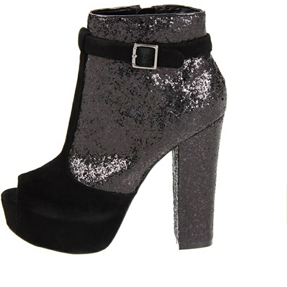 Platform Heels - Picture 2 of 3
